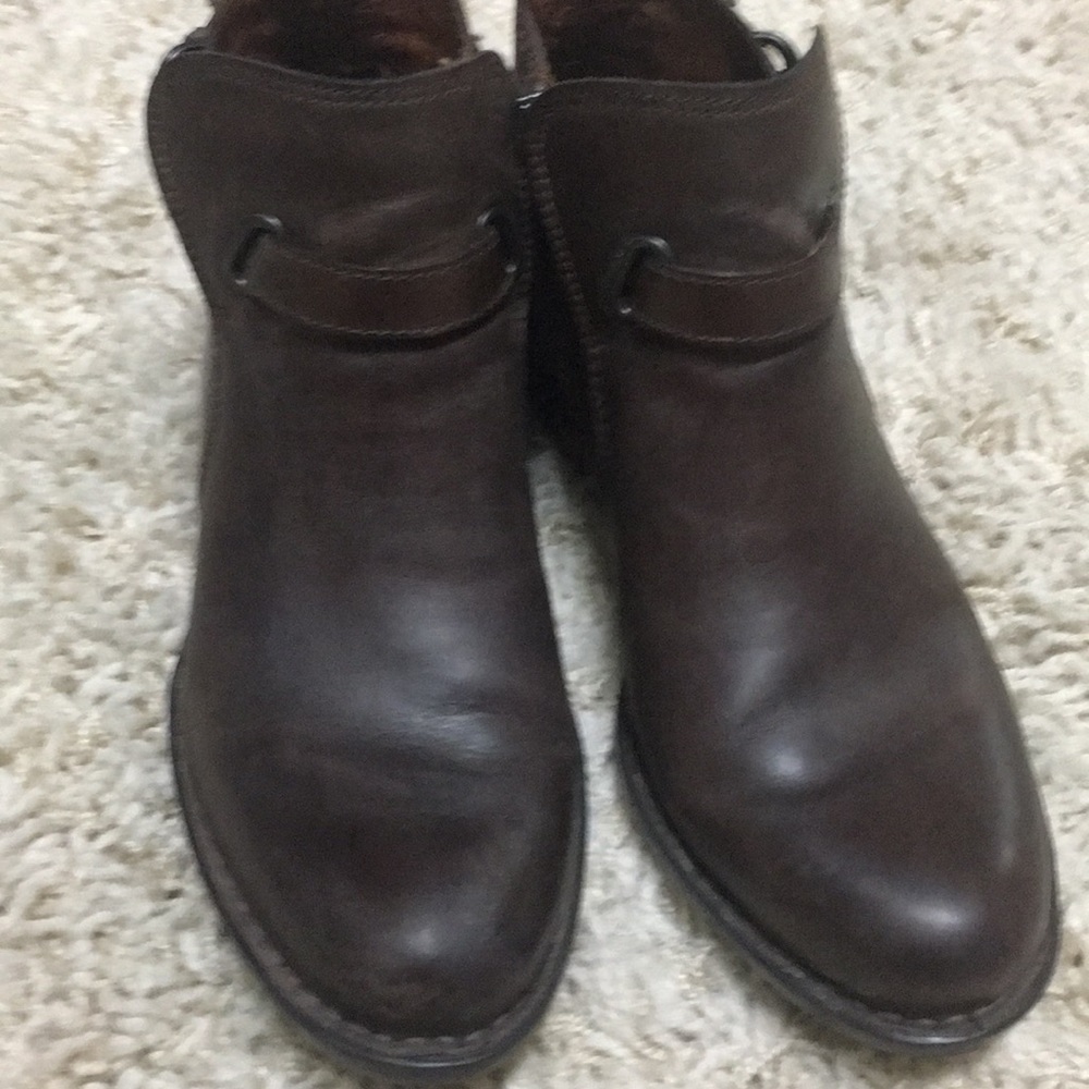 Born ankle boots